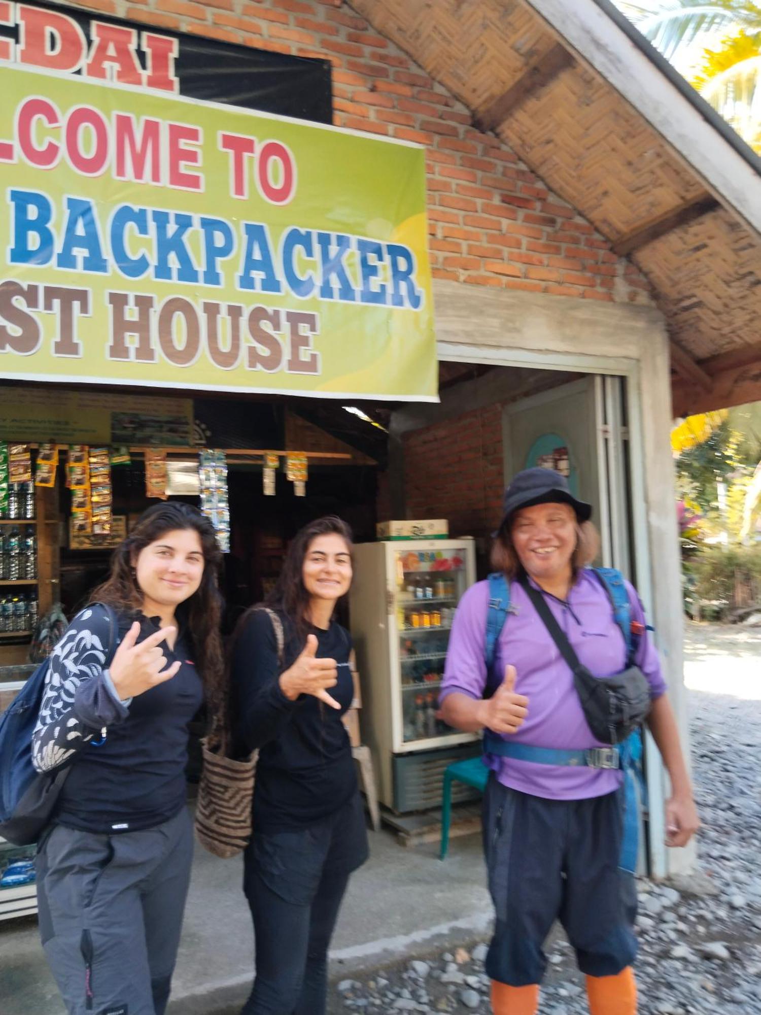 Jhony'S Backpacker-Guest House Only Stay Here Book Treking With Us Bukit Lawang Buitenkant foto