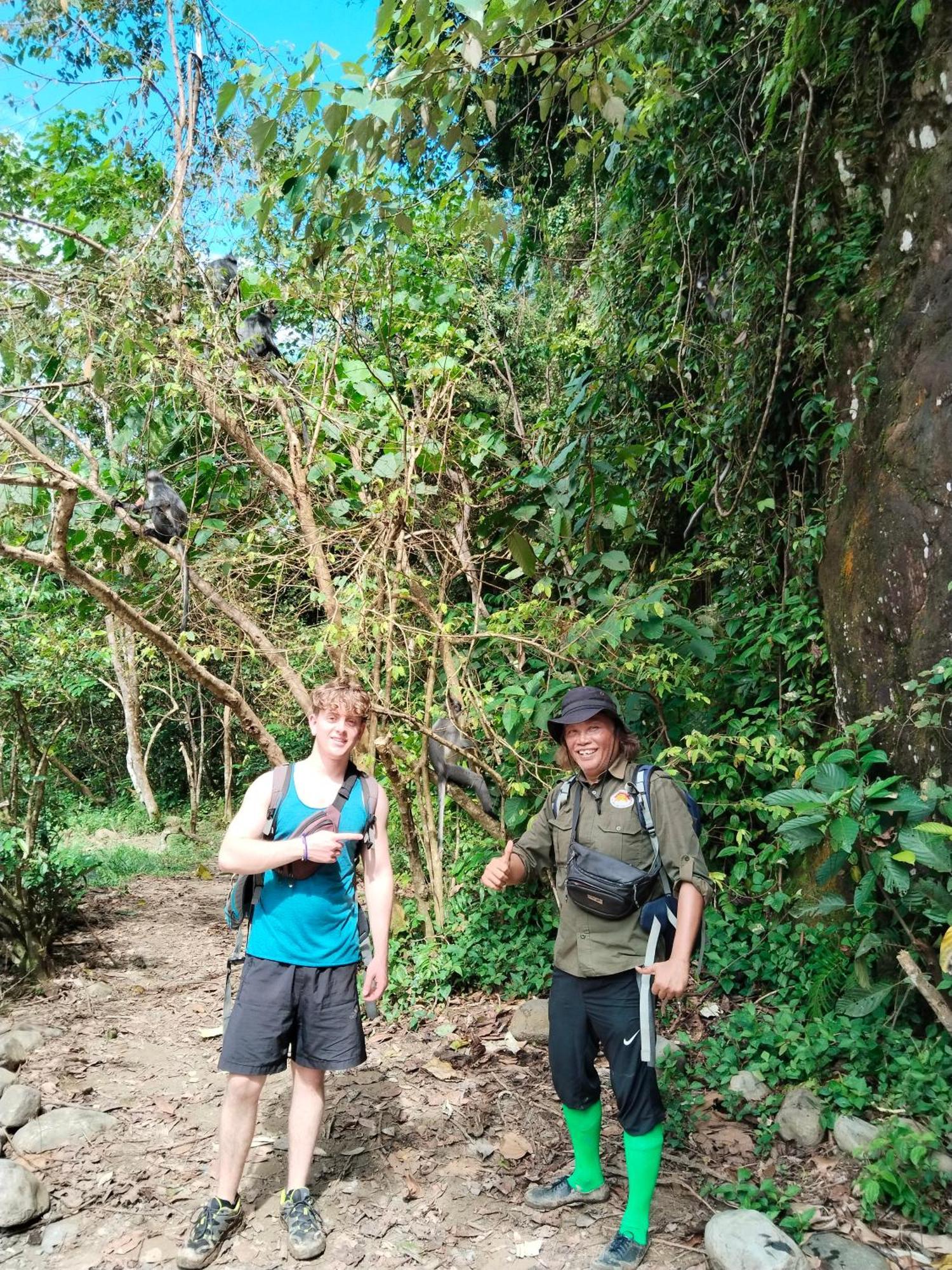 Jhony'S Backpacker-Guest House Only Stay Here Book Treking With Us Bukit Lawang Buitenkant foto